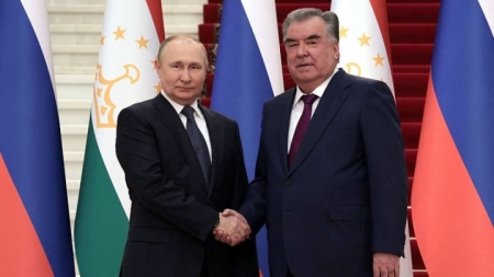Wladimir Putin führt Gespräch mit tadschikischem Präsidenten