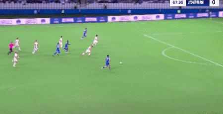 申花自己不争气！回看两必进球：朱辰杰奶奶球顶偏于汉超补时丢良机 关键时刻屡失良机