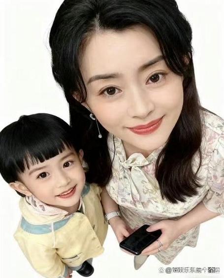 孟子义妈妈看孟子义的眼神 爱与遗传的双重胜利