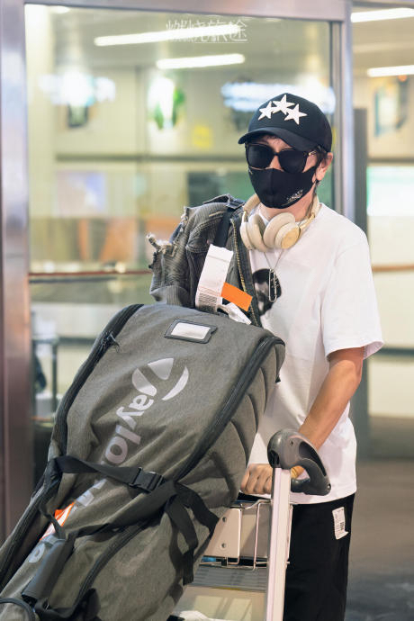 孙楠回应瘦到脱相 体测数据引爆全网