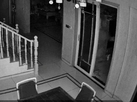 这个东西千万别放进冰箱 会炸