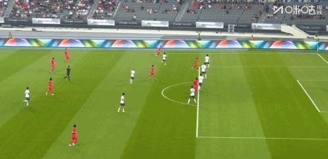國足0-3對韓國六連敗 新周期首戰(zhàn)失利