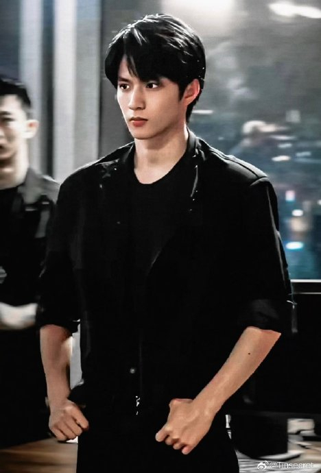 吴镇宇回应4年前扇刘耀文巴掌 严师出高徒共识