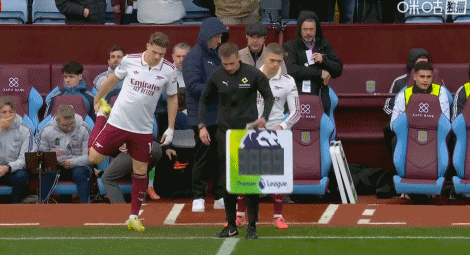 埃梅里率维拉10轮豪取9胜 7连胜终结阿森纳不败神话