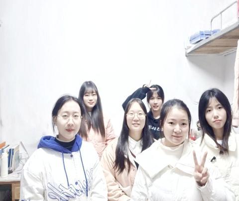 黄小芳：全员“深造”！互相成就的“神仙室友”养成记