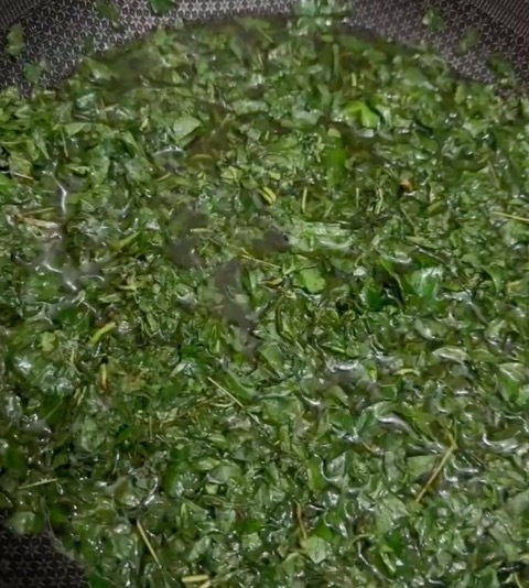 五色糯米饭翻车现场!广东妹子做五色糯米饭失败广西人急了