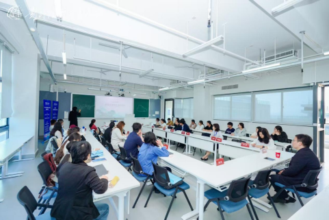 第九届国际青年人文对话大会在琼召开 聚焦数智时代青年力量，多项文化IP共建计划正式