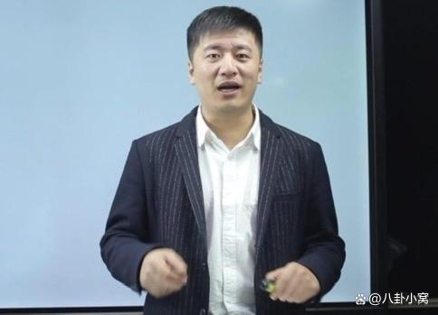 合伙人回应张雪峰疑心脏骤停 舆论场再掀波澜