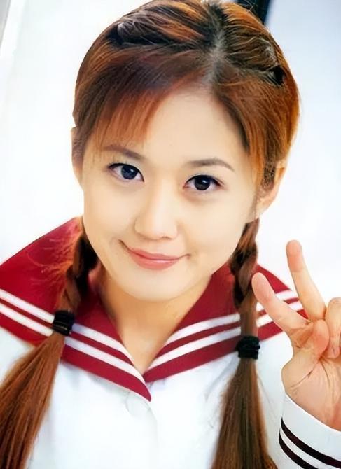 “明朗少女”張娜拉的魔幻從藝路：咎由自取還是另有內(nèi)情？