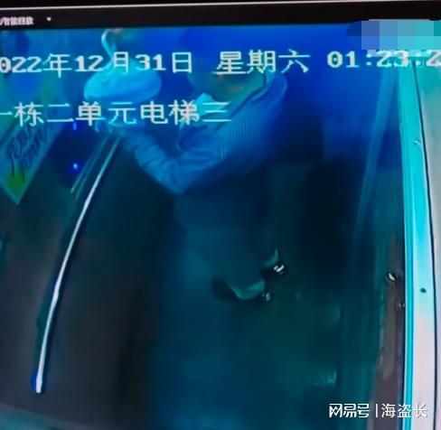 餐送达后男子拿走外卖，称未见餐投诉骑手，没想到骑手报警被抓现行