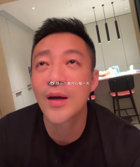 汪小菲喝酒微醺后感谢妻子 小梅的付出与支持