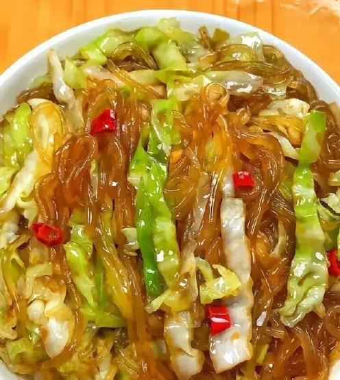 冬天蔬菜多吃它，被誉为“叶酸之王”，既能御寒又能补充营养