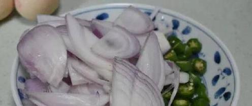 下班后必试的快手菜，几分钟搞定，色香味俱全，炒一盘就上桌！