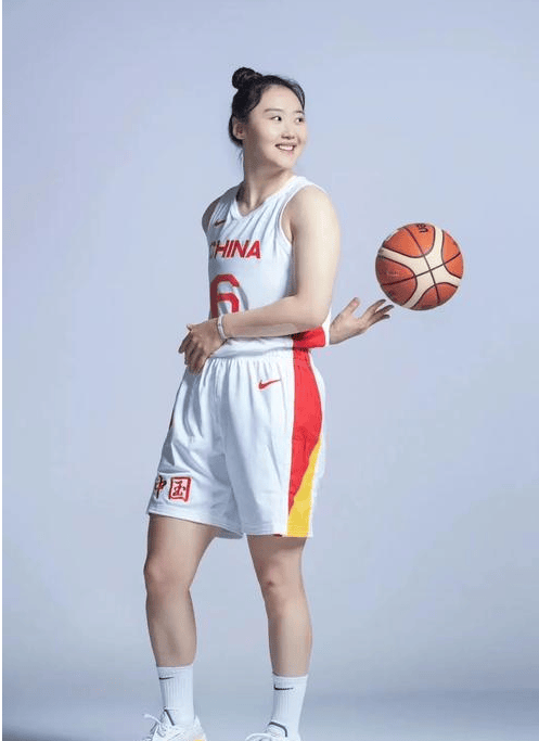 恭喜！中国女篮29岁王牌逆袭归来