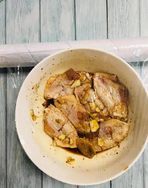 鸡翅别再买！家做香酥炸翅成本仅20元，抢空秘诀是什么？