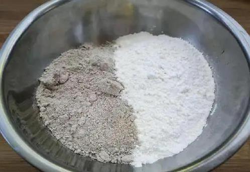 5分钟学会荞麦碗托,家常做法超简单,味道却完胜凉粉?