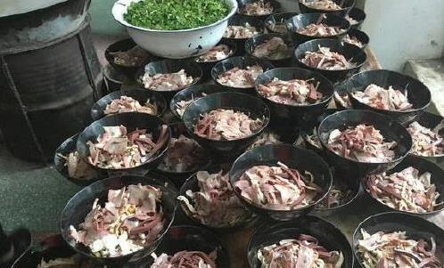 羊肉汤别乱加料，2种禁放3种必加，鲜美不膻全家夸