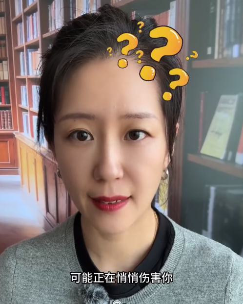 海关查获核辐射超标1600倍的护身符 你戴的护身符可能正在偷偷辐射你