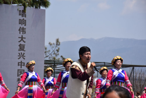 和文军激情演唱——《纳西三部曲》