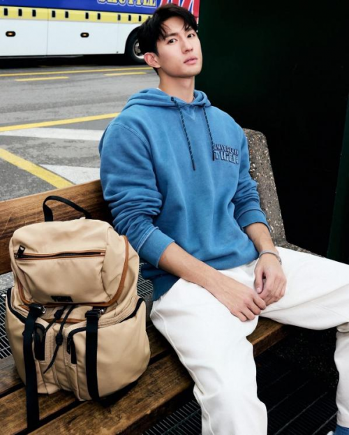 孙政米兰时装周之旅 多元风格演绎都市幻想展现时尚影响力