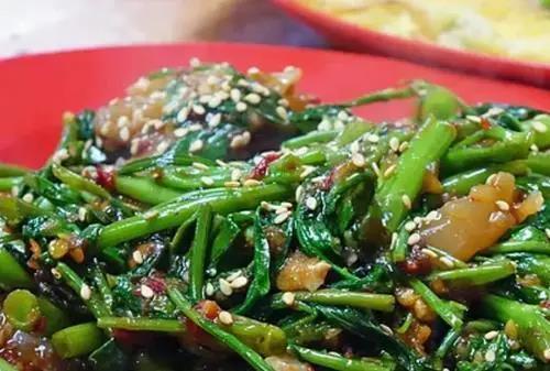菠菜营养这么好，你知道焯水几秒能去除有害的草酸，并保留维C吗