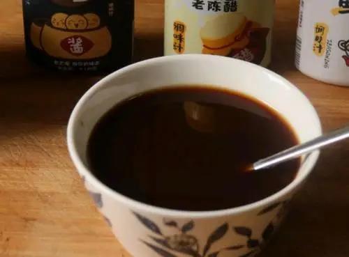 厨师长教你调糖醋汁，一共5种料，记住万用比例“12345”，真实用