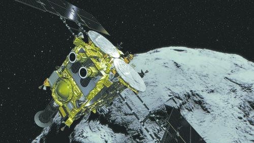 日本宇宙航空研究开发机构的小行星探测器“隼鸟2号”接近其目标小行星“龙宫”