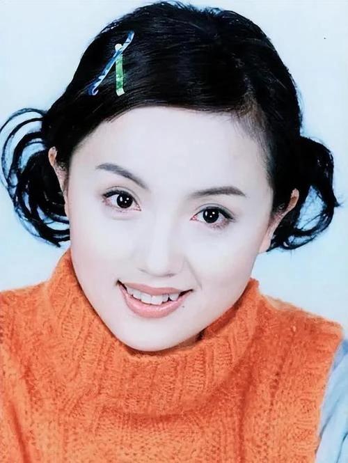 我們不該只用“國民媳婦”懷念朱媛媛 銘記多面演藝人生