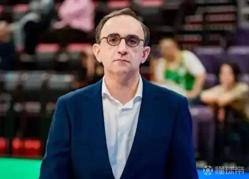 媒体人：乌戈与辽篮续约进展顺利 将加盟骑士夏联教练组 短期合作充电期待回归