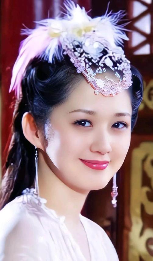 “明朗少女”張娜拉的魔幻從藝路：咎由自取還是另有內(nèi)情？