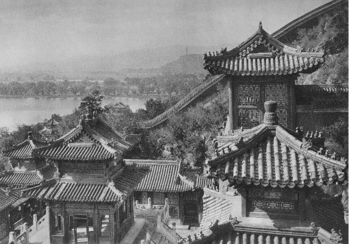 从俗语中的“五脊六兽”到中国的屋顶文化
