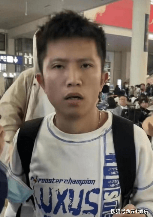 看到陈百祥对路人的态度，我想说：张杰谢娜，你们有什么可狂的？