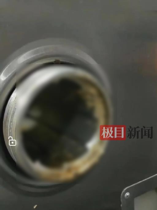 學(xué)校食堂絞肉機現(xiàn)活蛆 官方通報 未及時清洗導(dǎo)致