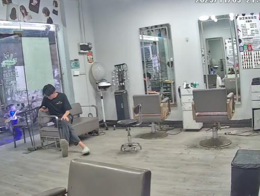 顾客扫码离开后取消支付 引发了广大网友的热议