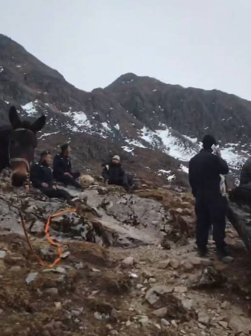徒步川西失联男子队友说山上有熊 私自离队冒险被找到