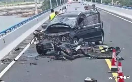 19歲摩托車手飛出橋墜海身亡