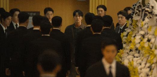 消失的娱乐圈顶级男色，终于杀回来了