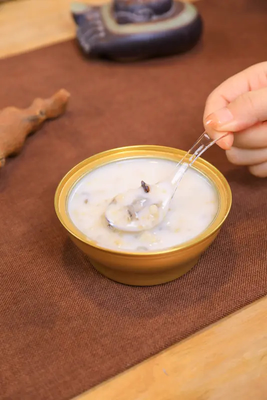 网购燕窝粥生产日期被篡改？商家回应