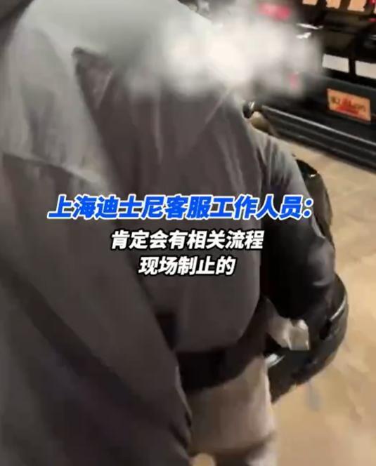 老太带孙插队被吼 网上热议不断