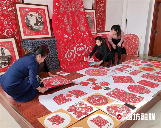潍坊昌邑市非物质文化遗产剪纸“百虎”迎新春