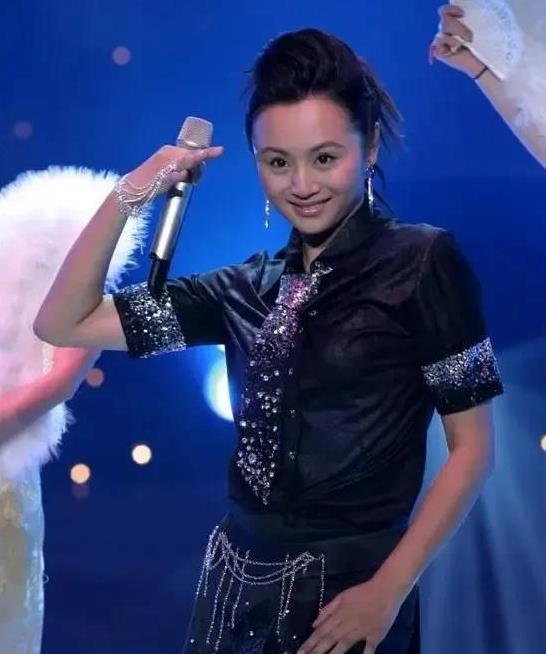 曹颖：从“国民主持人”到全能艺人，跨界演绎多面人生！