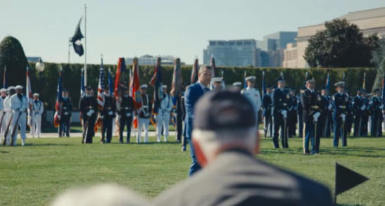 美国战争部发布了紧急全球召集令。一件大事应