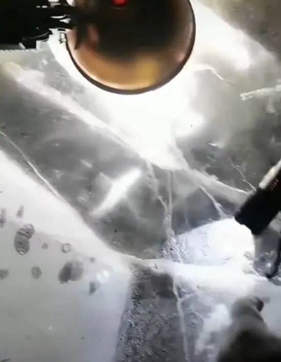 70岁老东谈主走失 遗体在冰河下被发现