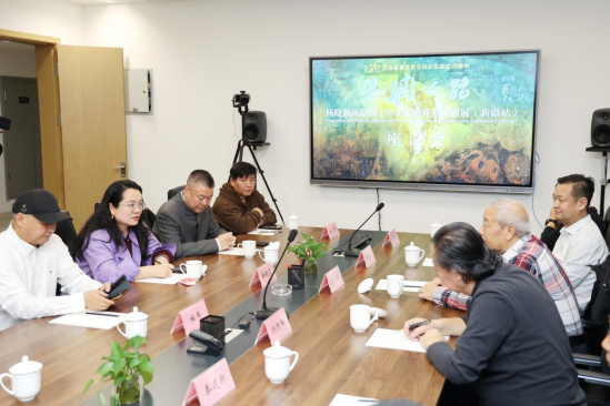 丝绸之路——杨晓阳丝路四十年美术创作暨文献展（新疆站）在新疆美术馆开幕