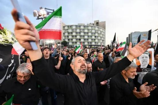 谁是下一任伊朗总统 穆赫贝尔暂代重任，多位候选人待选