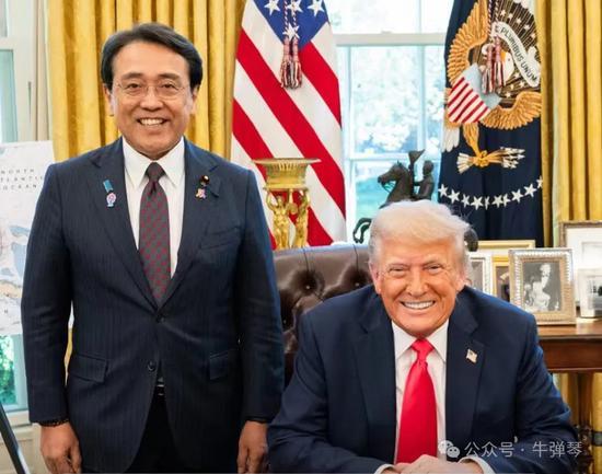 牛弹琴：特朗普有点撑不住了 态度明显软化