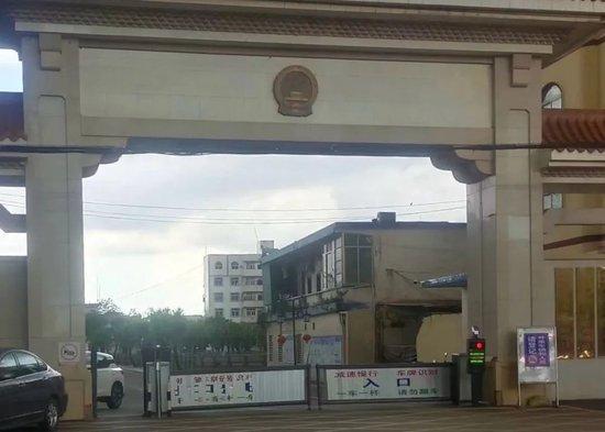 住不进去又退不了款的小镇公租房 一房多主问题暴露