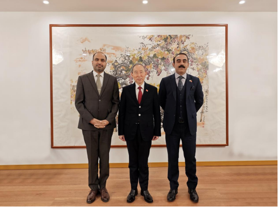 龙宇翔与巴基斯坦驻华使馆国防武官兼陆军武官古拉姆·穆斯塔法准将亲切会见