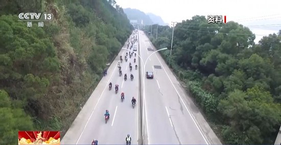 在春运路上感受中国发展的硬核实力与民生温度