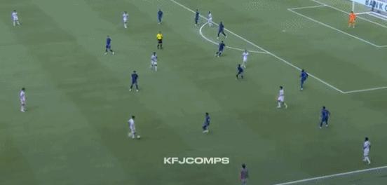 媒体：皇马阿诺德世俱杯首秀演砸 失误连连防守疲软